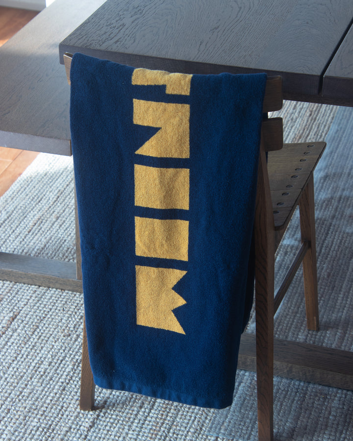 MOON SUITS オリジナルバスタオル